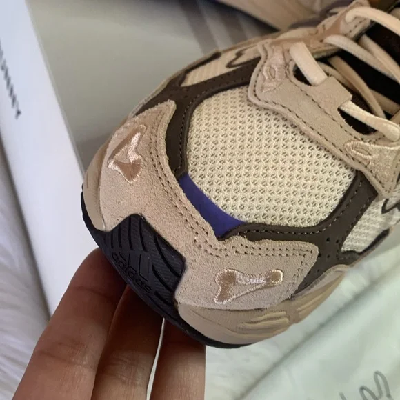 Bad Bunny RESPONSE CL Shoes - Paso Fino X Adidas - Size 11